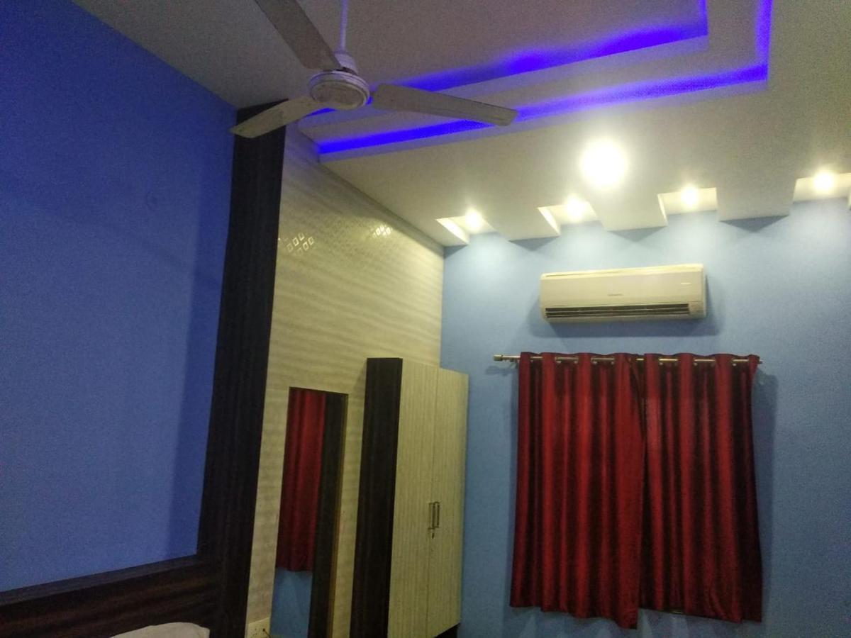 Negi'S Grand By Wb Hotels Kanpur Exterior foto
